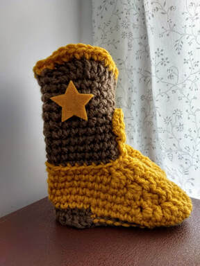 Annie's Attic Cowboy Slippers Big Foot Boutique with a star